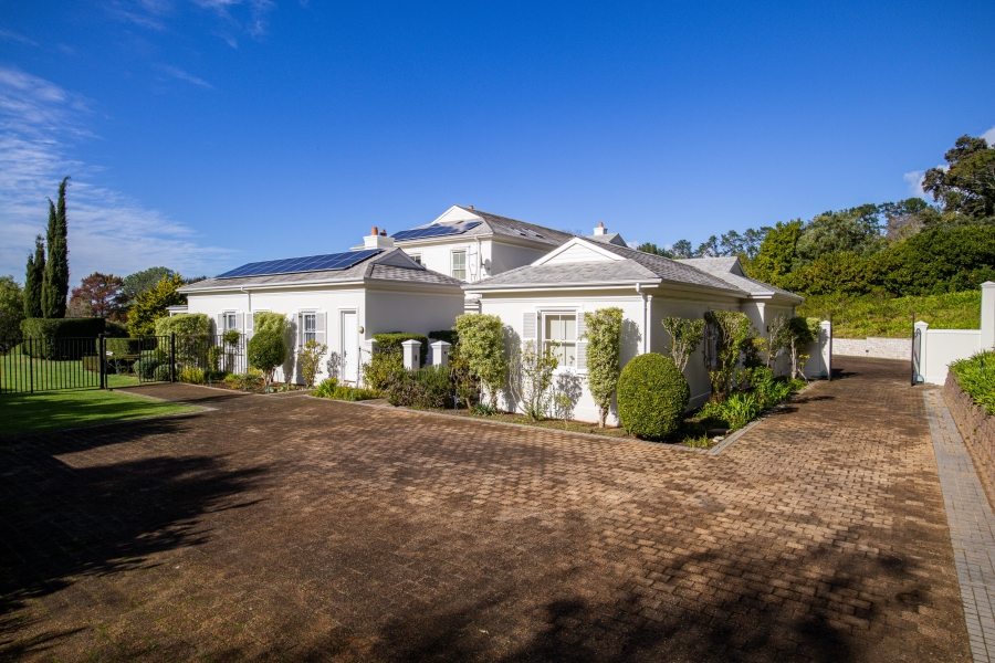 5 Bedroom Property for Sale in Constantia Western Cape